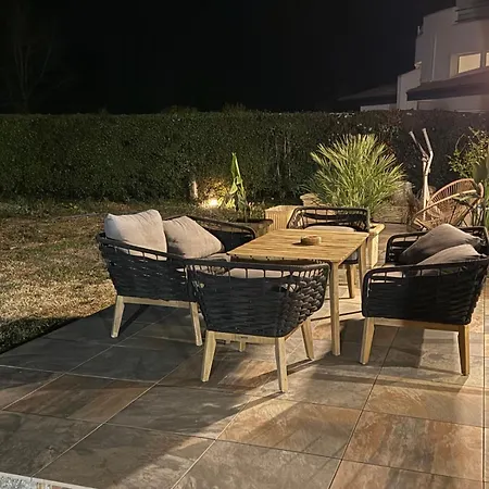 Piscine Au Golf Baillargues